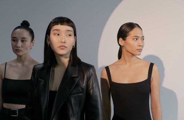 Équilibrer Élégance : Comment Associer Parfaitement Sacs et Chaussures pour un Style Chic